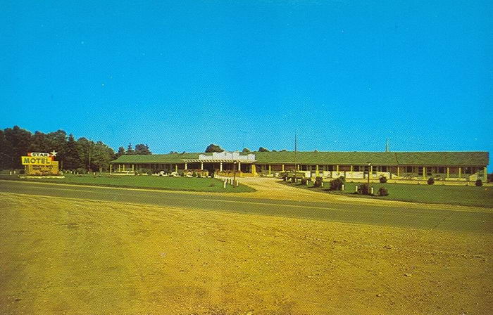 Star Motel - Old Postcard View